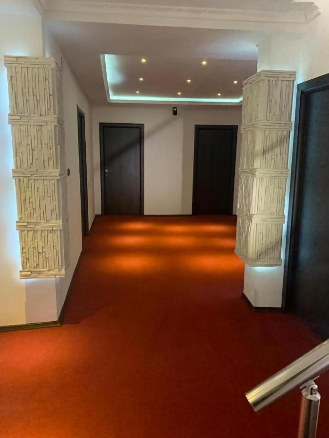 Karra Hotels Voluntari Екстериор снимка