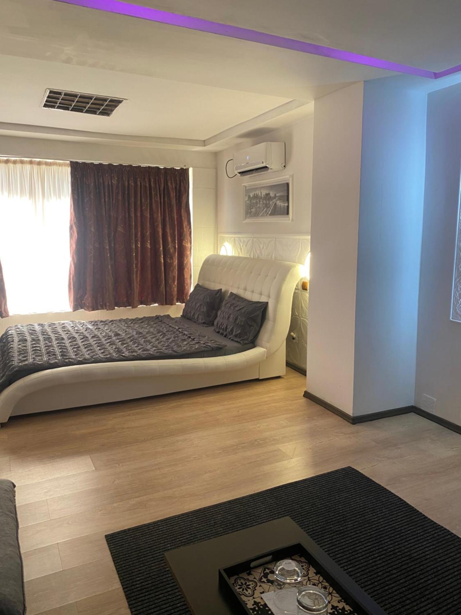 Karra Hotels Voluntari Екстериор снимка